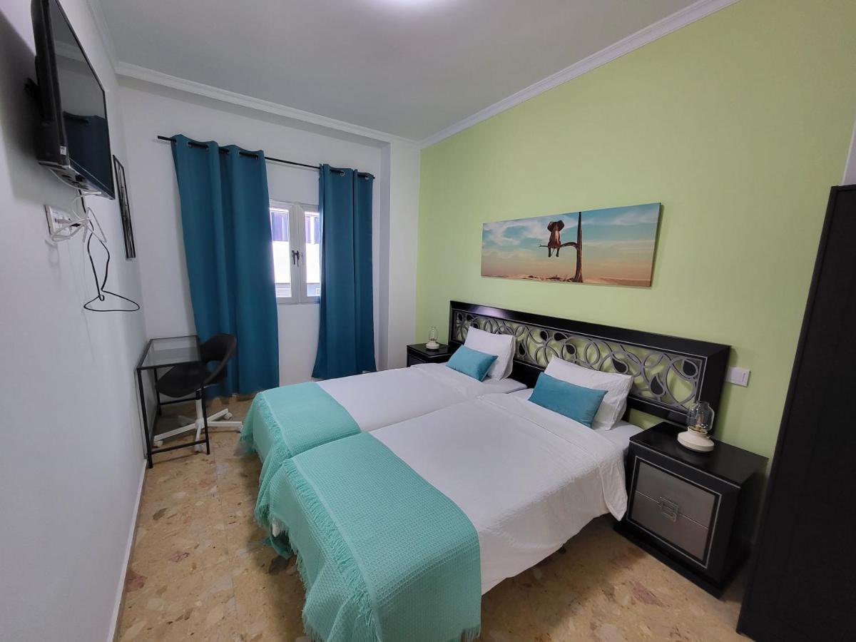 Resort Suites Vecindario 维辛达里奥 外观 照片