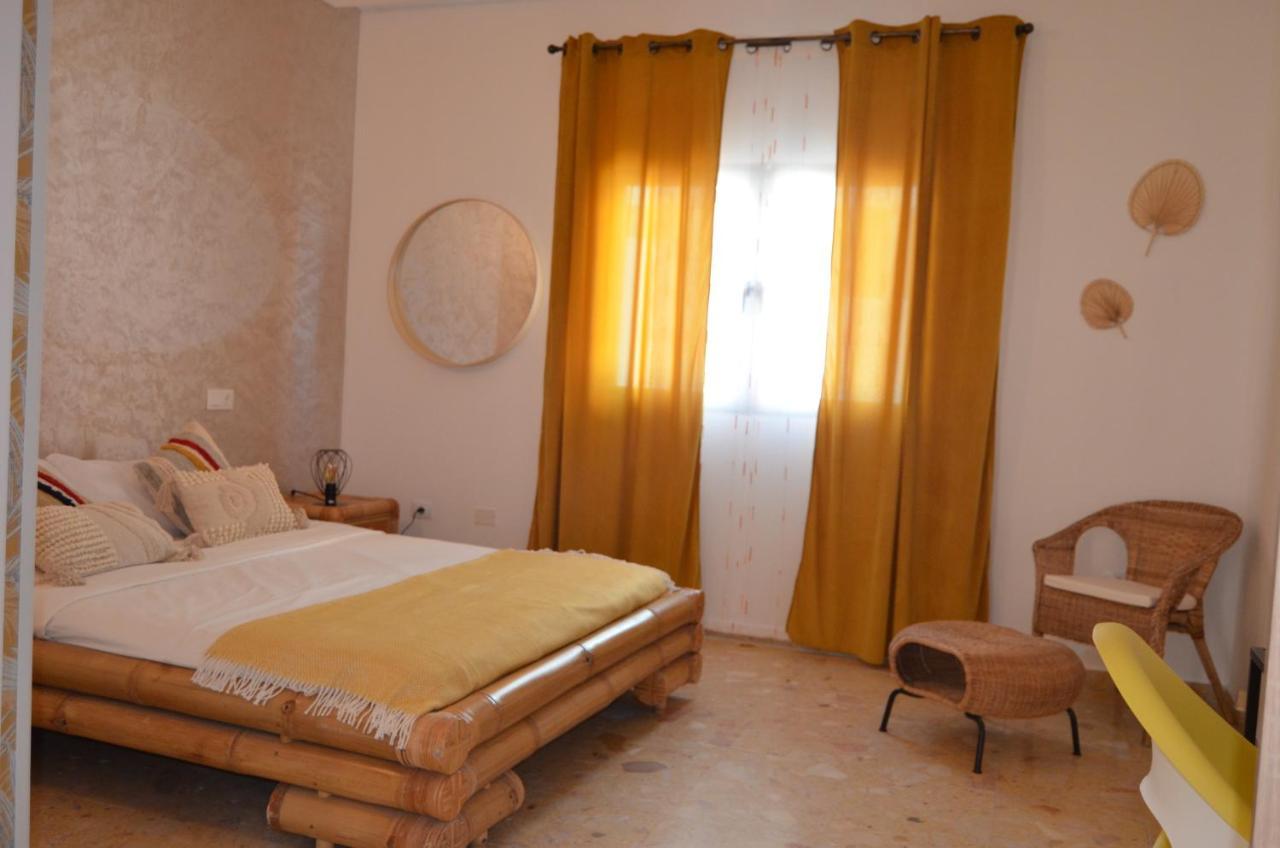 Resort Suites Vecindario 维辛达里奥 外观 照片